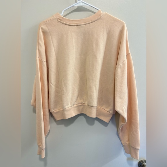 🍁NWT Peach and Blue Levi’s Cropped Sweatshirt - Picture 11 of 15
